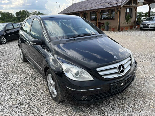 Mercedes-Benz B 200 2.0CDI 140кс 6 СКОРОСТИ FACE КЛИМАТРОНИК ИТАЛИЯ - автомобили, коли, обяви за нови и употребявани 2