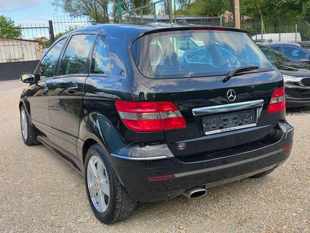 Mercedes-Benz B 200 2.0i 136K.C. / АВТОМАТ / КОЖА / ПОДГРЕВ / НАВИ - автомобили, коли, обяви за нови и употребявани 2