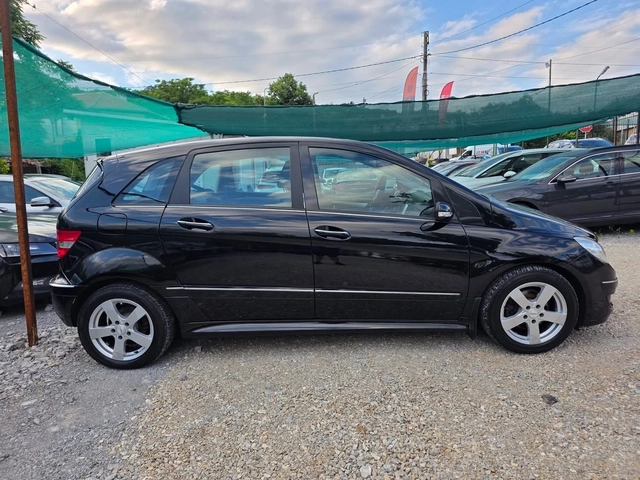 Mercedes-Benz B 200 2.0i 136K.C. / АВТОМАТ / КОЖА / ПОДГРЕВ / НАВИ - автомобили, коли, обяви за нови и употребявани 5