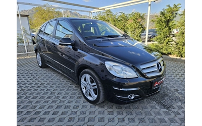 mercedes-benz-b-200 - 1