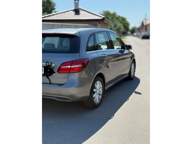 Mercedes-Benz B 200 d - автомобили, коли, обяви за нови и употребявани 1