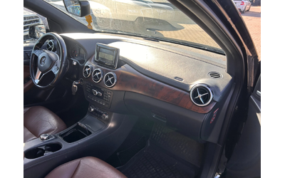 Mercedes-Benz B 220 CDI AVTOMAT/PANORAMA/KOJA EURO 6 - автомобили, коли, обяви за нови и употребявани 9