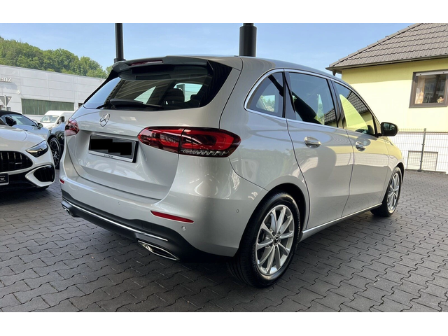 Mercedes-Benz B 220 D 4M - автомобили, коли, обяви за нови и употребявани 3