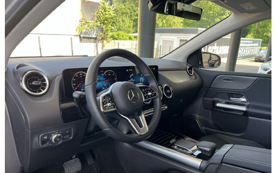 Mercedes-Benz B 220 D 4M - автомобили, коли, обяви за нови и употребявани 6