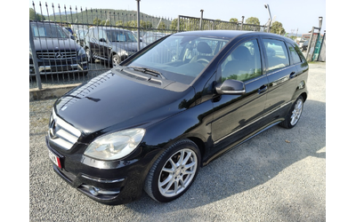 mercedes-benz-b-220-cdi - 0
