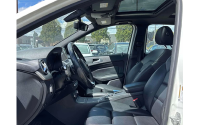 Mercedes-Benz B 250 АМГ ПАКЕТ/Sports Tourer /CARFAX/Пано/Подгрев/Памет - автомобили, коли, обяви за нови и употребявани 6