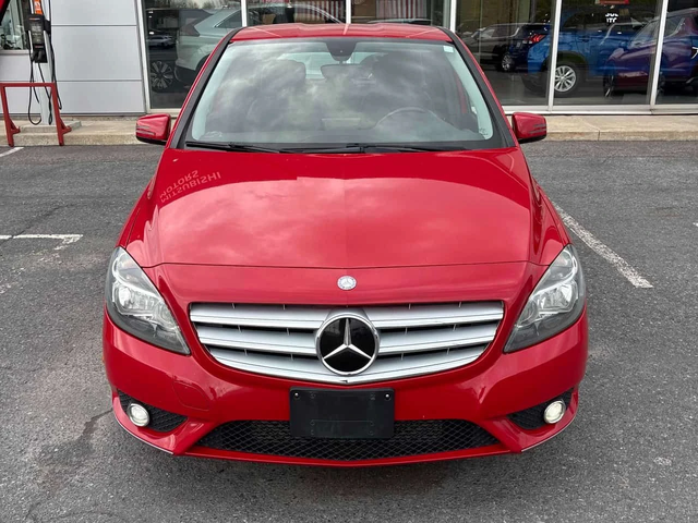 Mercedes-Benz B 250 Sports Tourer/CARFAX/ПОДГРЕВ/ПАМЕТ/КЛИП - автомобили, коли, обяви за нови и употребявани 1