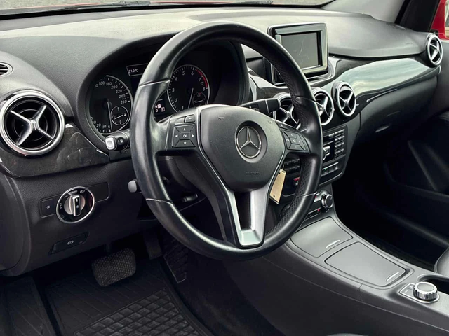 Mercedes-Benz B 250 Sports Tourer/CARFAX/ПОДГРЕВ/ПАМЕТ/КЛИП - автомобили, коли, обяви за нови и употребявани 5