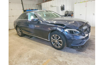 mercedes-benz-benz-2-0l-4-all-wheel-drive - 4