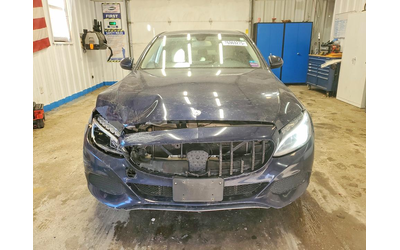 mercedes-benz-benz-2-0l-4-all-wheel-drive - 5