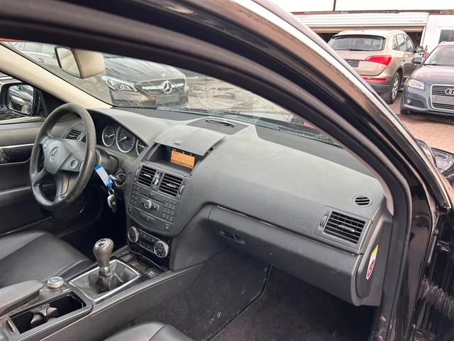 Mercedes-Benz C 180 KOMPRESSOR GAZ/NAVI/KOJA EURO 4 - автомобили, коли, обяви за нови и употребявани 9