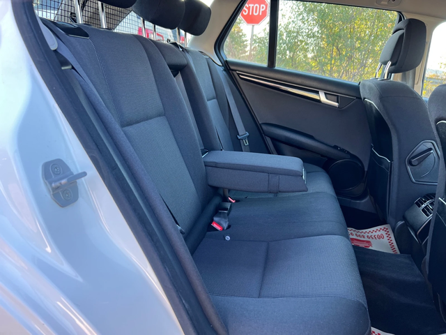 Mercedes-Benz C 180 2.2CDI-FACE-AVTOMAT - автомобили, коли, обяви за нови и употребявани 11