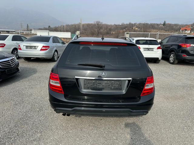 Mercedes-Benz C 180 KOMPRESSOR* AMG* AVANTGARDE* ГАЗОВА УРЕДБА - автомобили, коли, обяви за нови и употребявани 4
