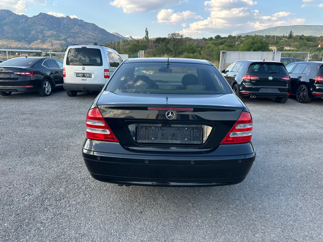 Mercedes-Benz C 180 KOMPRESSOR* 143к.с.* АВТОМАТИК - автомобили, коли, обяви за нови и употребявани 6