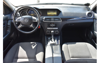 Mercedes-Benz C 180 COMPRESSOR* GOLD-EDITION* AUTOMAT - автомобили, коли, обяви за нови и употребявани 13