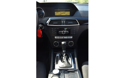 Mercedes-Benz C 180 COMPRESSOR* GOLD-EDITION* AUTOMAT - автомобили, коли, обяви за нови и употребявани 15
