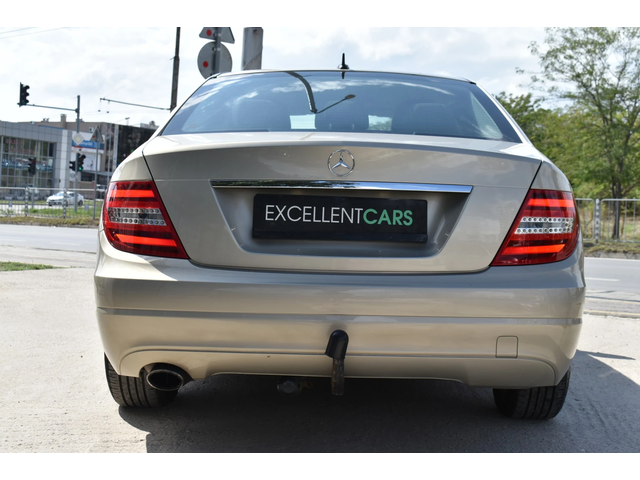 Mercedes-Benz C 180 COMPRESSOR* GOLD-EDITION* AUTOMAT - автомобили, коли, обяви за нови и употребявани 6