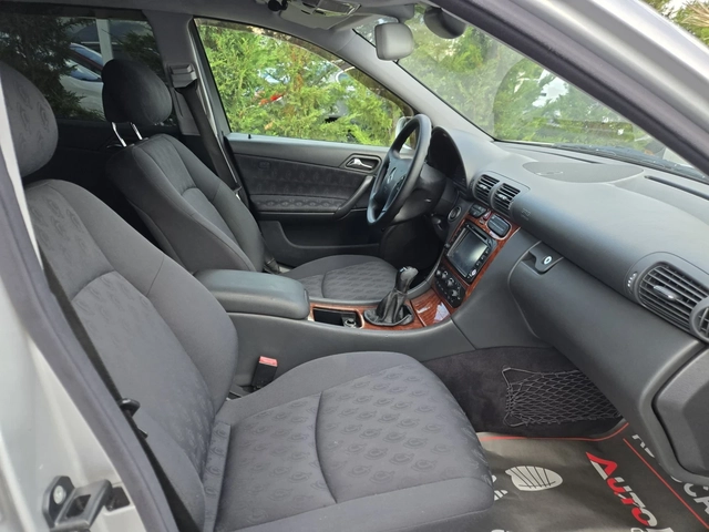 Mercedes-Benz C 180 1.8KOMPRESSOR-143кс= КЛИМАТРОНИК= НАВИ= ТЕГЛИЧ - автомобили, коли, обяви за нови и употребявани 13