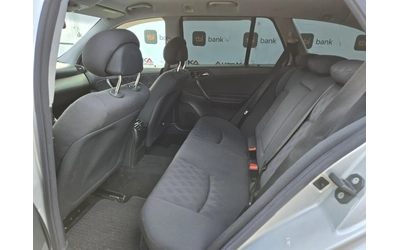Mercedes-Benz C 180 1.8KOMPRESSOR-143кс= КЛИМАТРОНИК= НАВИ= ТЕГЛИЧ - автомобили, коли, обяви за нови и употребявани 8