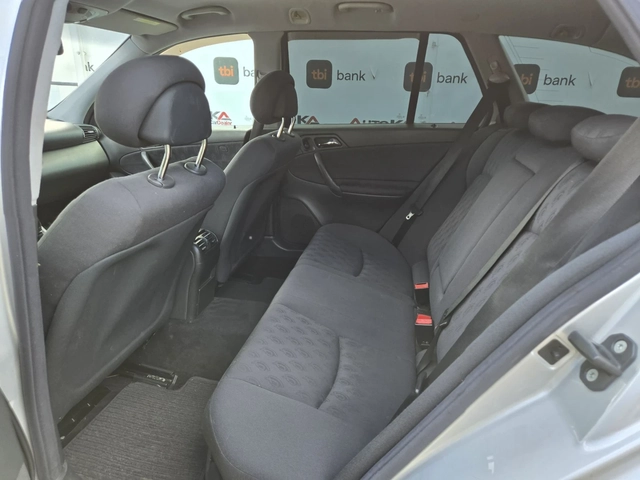 Mercedes-Benz C 180 1.8KOMPRESSOR-143кс= КЛИМАТРОНИК= НАВИ= ТЕГЛИЧ - автомобили, коли, обяви за нови и употребявани 8