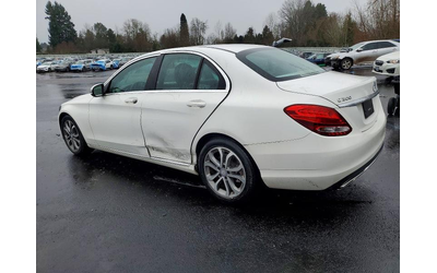 mercedes-benz-c-2-0l-4-rear-wheel-drive - 2