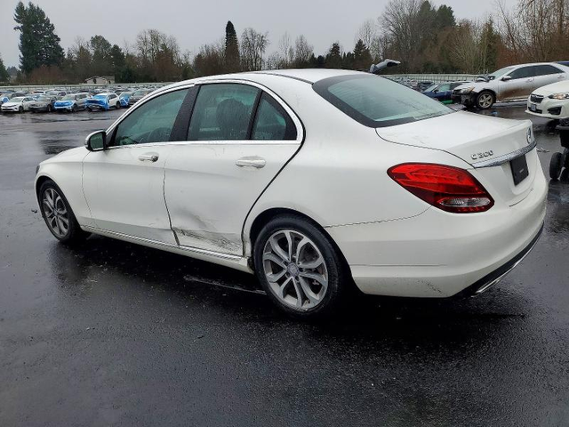 Mercedes-Benz C 2.0L 4 Rear-wheel drive - автомобили, коли, обяви за нови и употребявани 2