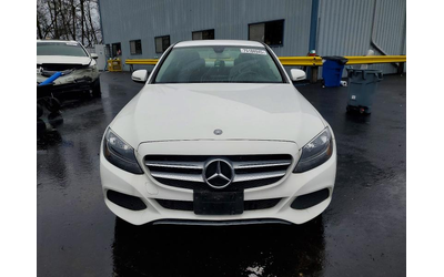 mercedes-benz-c-2-0l-4-rear-wheel-drive - 5