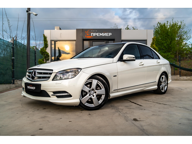 Mercedes-Benz C 200 i AMG ПАКЕТ - FULL - БЯЛА ПЕРЛА - 6М ГАРАНЦИЯ! - автомобили, коли, обяви за нови и употребявани 0