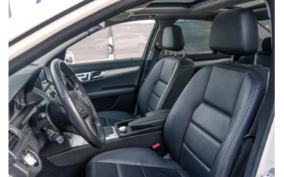 Mercedes-Benz C 200 i AMG ПАКЕТ - FULL - БЯЛА ПЕРЛА - 6М ГАРАНЦИЯ! - автомобили, коли, обяви за нови и употребявани 10