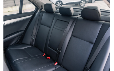 Mercedes-Benz C 200 i AMG ПАКЕТ - FULL - БЯЛА ПЕРЛА - 6М ГАРАНЦИЯ! - автомобили, коли, обяви за нови и употребявани 12