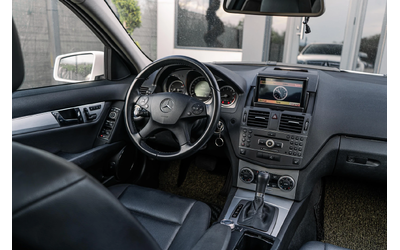 Mercedes-Benz C 200 i AMG ПАКЕТ - FULL - БЯЛА ПЕРЛА - 6М ГАРАНЦИЯ! - автомобили, коли, обяви за нови и употребявани 13