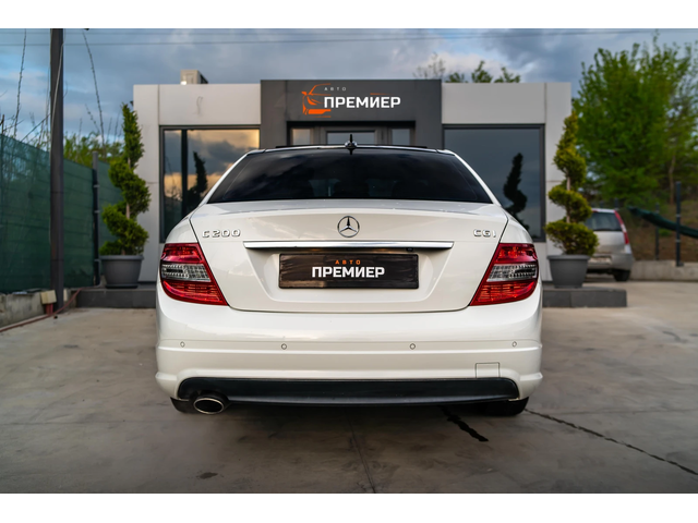 Mercedes-Benz C 200 i AMG ПАКЕТ - FULL - БЯЛА ПЕРЛА - 6М ГАРАНЦИЯ! - автомобили, коли, обяви за нови и употребявани 2