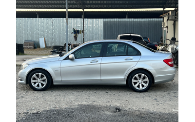 Mercedes-Benz C 200 2.2 CDI BLUE-EFFICENCY/ Автоматик/Нави/Park assist - автомобили, коли, обяви за нови и употребявани 7