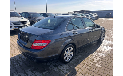 mercedes-benz-c-200 - 5