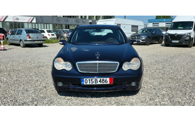 mercedes-benz-c-200 - 1
