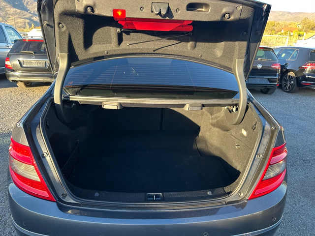 Mercedes-Benz C 200 AVANTGARDE* KOMPRESSOR* 184 к.с* НАВИГАЦИЯ - автомобили, коли, обяви за нови и употребявани 15