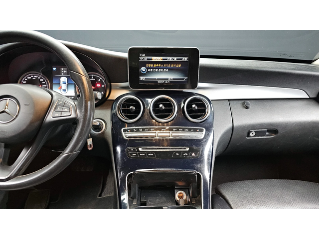 Mercedes-Benz C 200 autogeorge.com - автомобили, коли, обяви за нови и употребявани 11