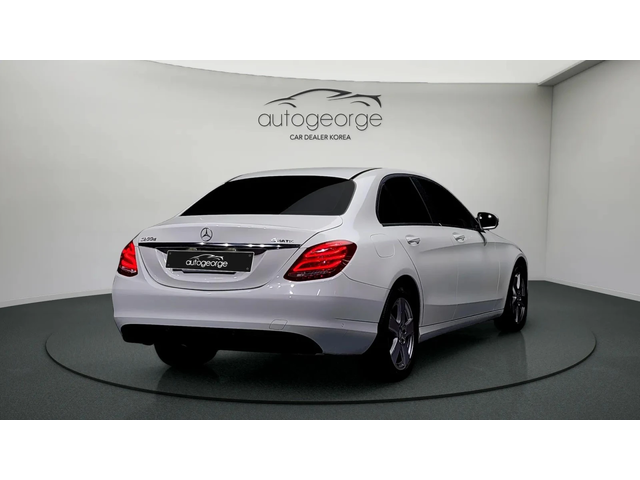 Mercedes-Benz C 200 autogeorge.com - автомобили, коли, обяви за нови и употребявани 1