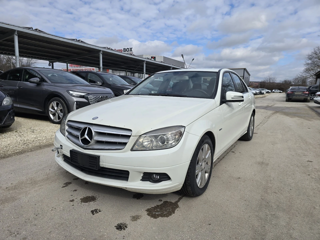 Mercedes-Benz C 200 2.2CDI 136к.с Проблем в мотора - автомобили, коли, обяви за нови и употребявани 1