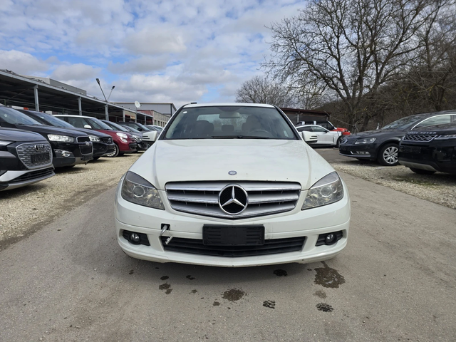 Mercedes-Benz C 200 2.2CDI 136к.с Проблем в мотора - автомобили, коли, обяви за нови и употребявани 4