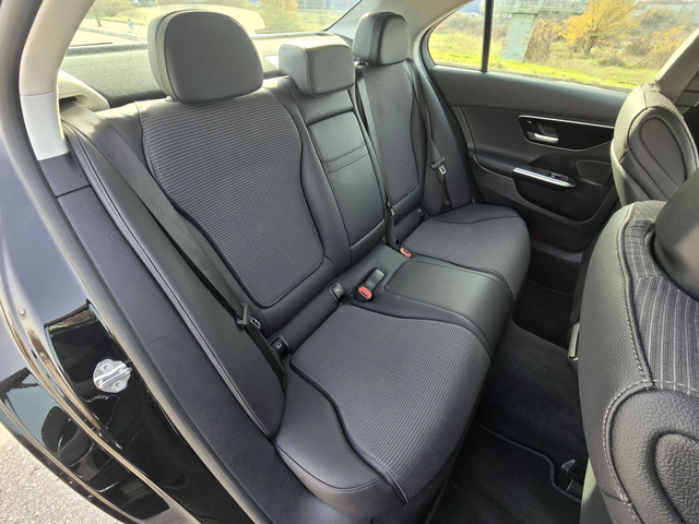 Mercedes-Benz C 200 d 163к.с 42хил.км. - автомобили, коли, обяви за нови и употребявани 13