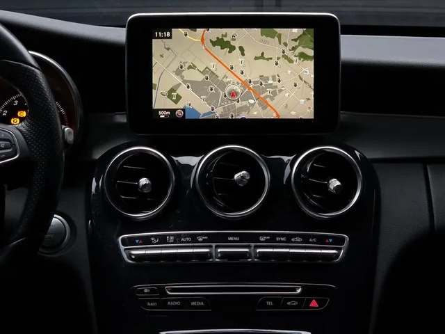 Mercedes-Benz C 200 - автомобили, коли, обяви за нови и употребявани 13