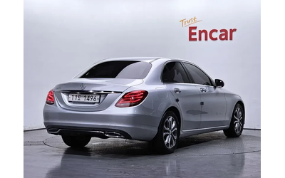 mercedes-benz-c-200 - 1