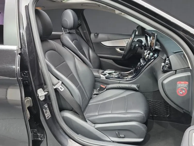 Mercedes-Benz C 200 - автомобили, коли, обяви за нови и употребявани 10