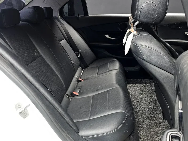 Mercedes-Benz C 200 - автомобили, коли, обяви за нови и употребявани 11