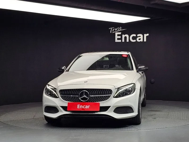 Mercedes-Benz C 200 - автомобили, коли, обяви за нови и употребявани 2