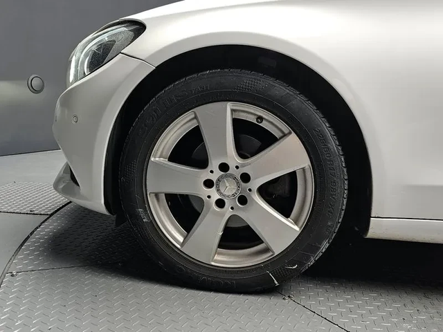 Mercedes-Benz C 200 - автомобили, коли, обяви за нови и употребявани 4