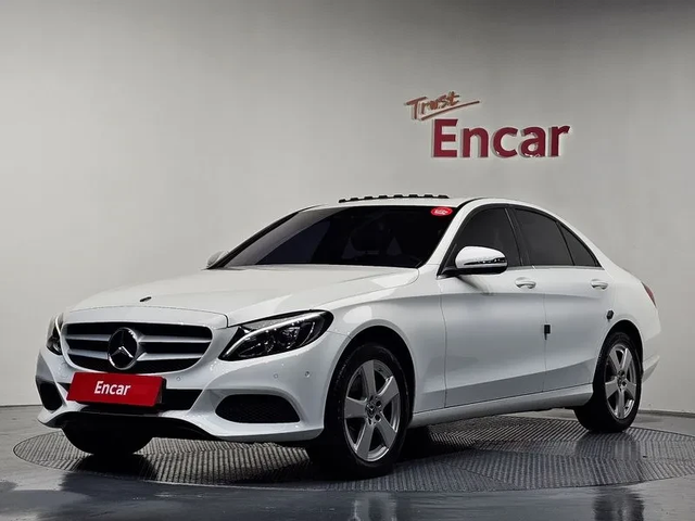 Mercedes-Benz C 200 - автомобили, коли, обяви за нови и употребявани 0