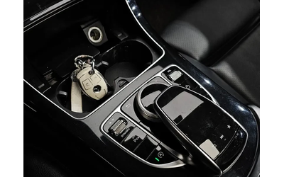 Mercedes-Benz C 200 - автомобили, коли, обяви за нови и употребявани 8