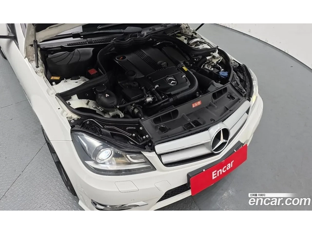 Mercedes-Benz C 200 AMG* ПАНОРАМА* ПАМЕТ* KEYLESS* ILS* Подгрев* - автомобили, коли, обяви за нови и употребявани 14